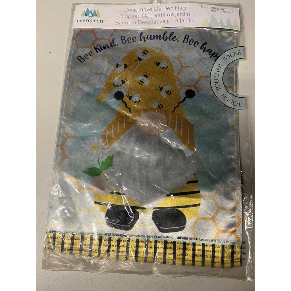 nwt outdoor flag 4 pack flags by evergreen garden decor yard decor